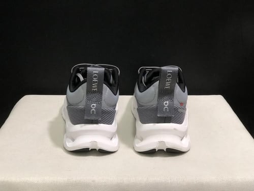 On Running Loewe ـ الاختيار الافضل