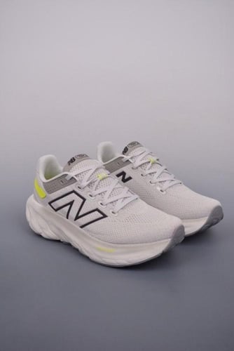 New balance v13 1080