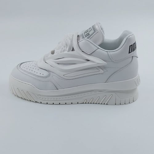 كاجوال Versace