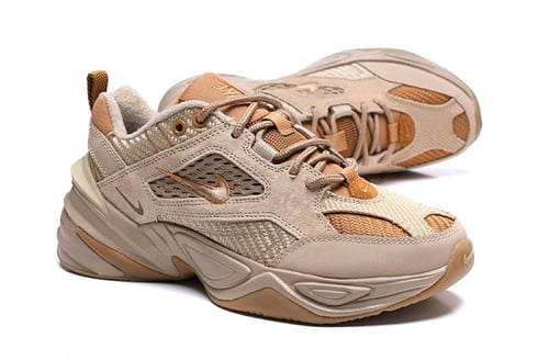 حــــذاء نايـــــكي M2K