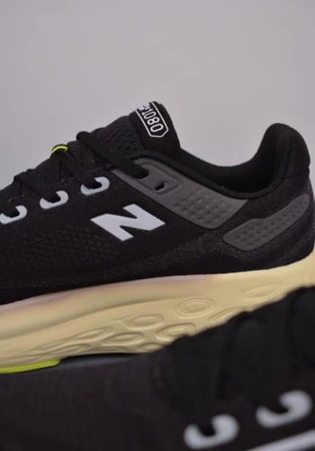 New balance v13 1080