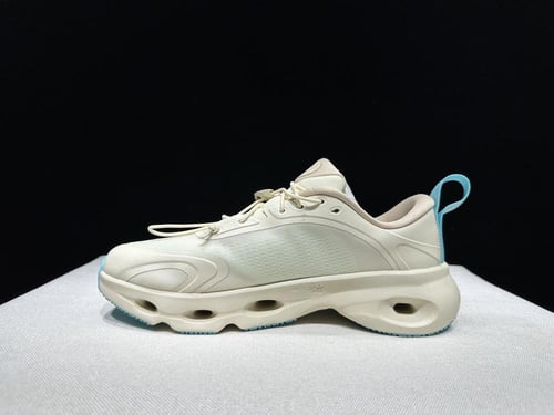 كاجوال اون راننج كلاود لويفي سولو