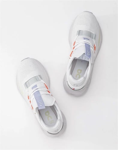 On Running Cloudnova