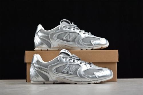 New balance miu miu