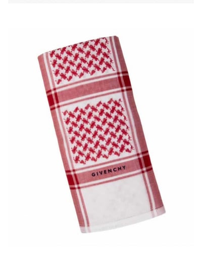 شماغ جيفنشي