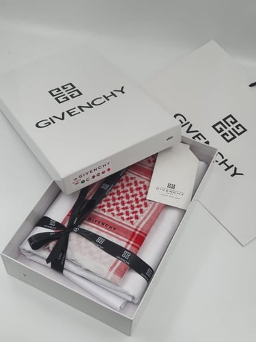 بوكس شماغ جيفنشي+ قماش جيفنشي 2023