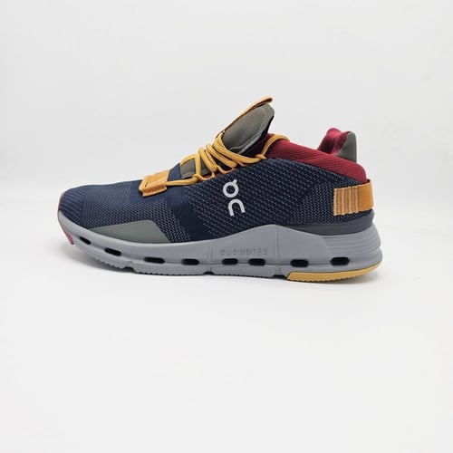 كاجوال اون راننج كلاود سويفت