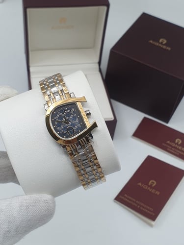 ساعة اقنر النسائيه