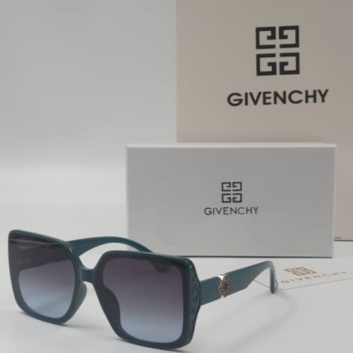 نظارة جيفنشي