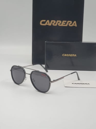 نظارة كاريرا