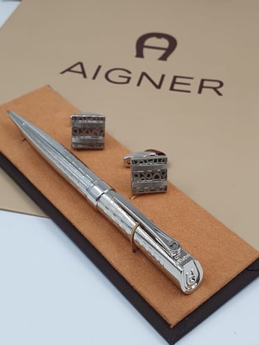 قلم وكبك أقنر