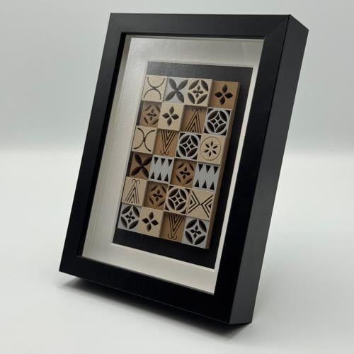 إطار نقوش النماص - صغير