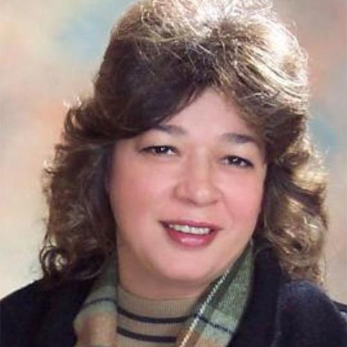 د.إيمان لبيب(استشارية جراحة التجميل)