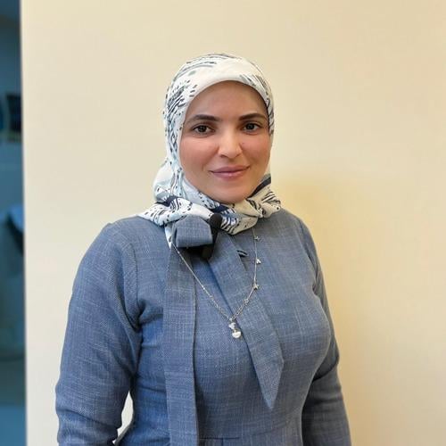 د. حفصة بخيت(نائب اول دكتوراه جراحةتجميل)