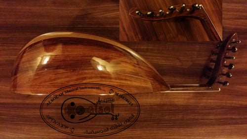 عود موسيقي