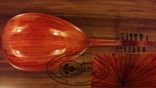 عود موسيقي