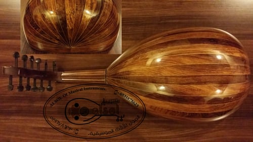 عود موسيقي