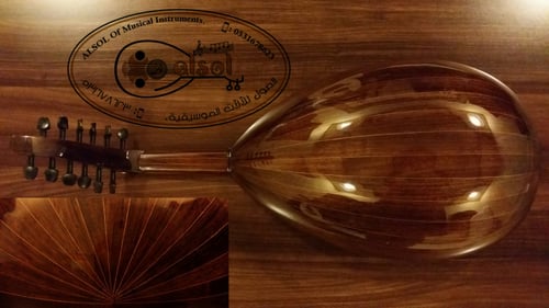 عود موسيقي