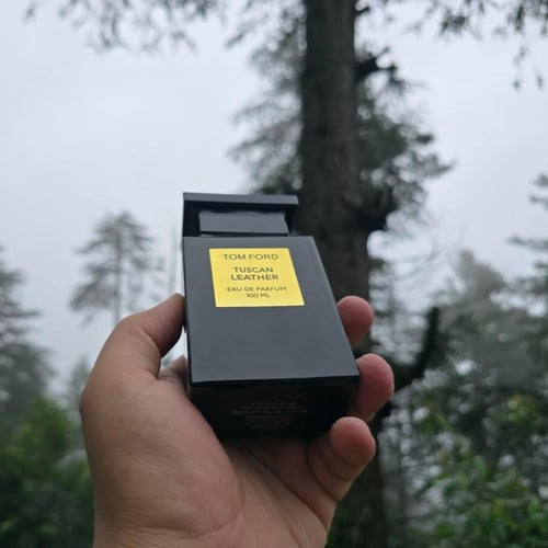 توم فورد توسكان ليذر او دو بارفيوم للنساء والرجال...