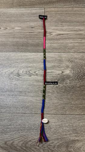 خصله بخيوط مقاسها ٤٢ سم