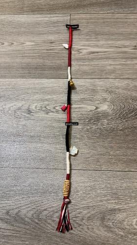 خصله بخيوط مقاسها ٤٥ سم