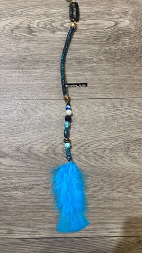 خصلة الحجر اللامع مقاسها ٣٣ سم