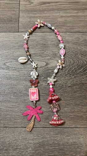 تعليقة الشنطه بالخرز