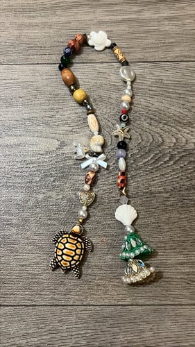 تعليقة الشنطه بالخرز