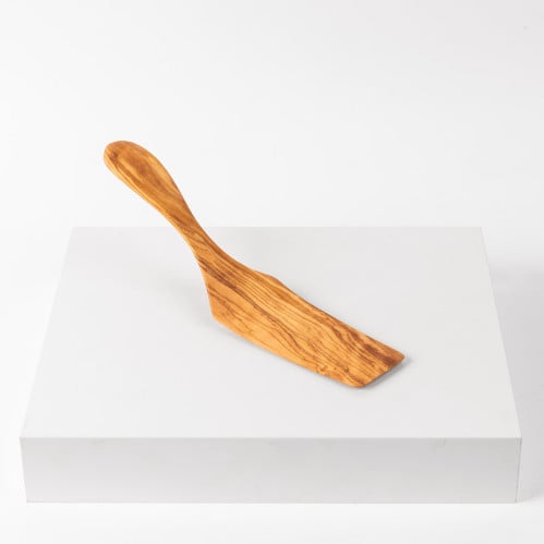 ملعقة لتقديم الكعك