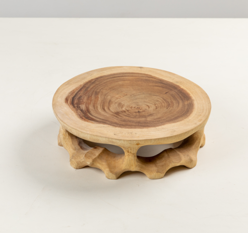 قاعدة تقديم دائرية من الخشب الطبيعي