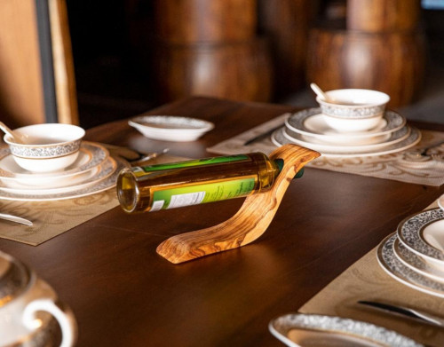 حامل لزجاجة الزيت