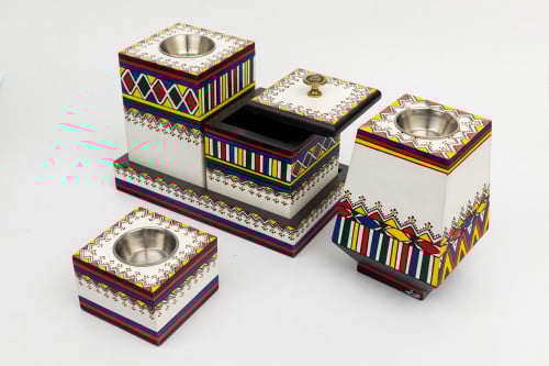 طقم مباخر خشبي بفن الرسم الشعبي