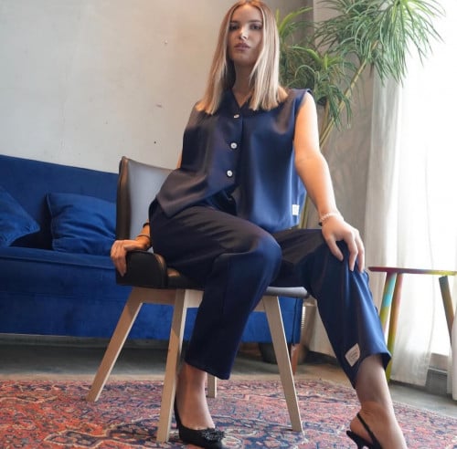 طقم كتان كحلي