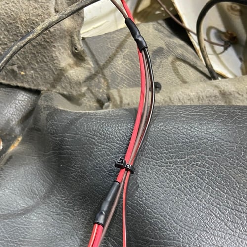 هيت شرنك ريكام أسود مع غراء أسود مقاس 19 ملي (3/4...