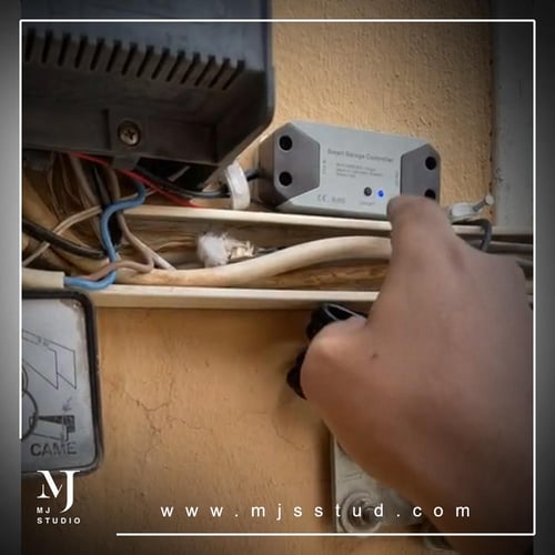 مفتاح الكراج الذكي