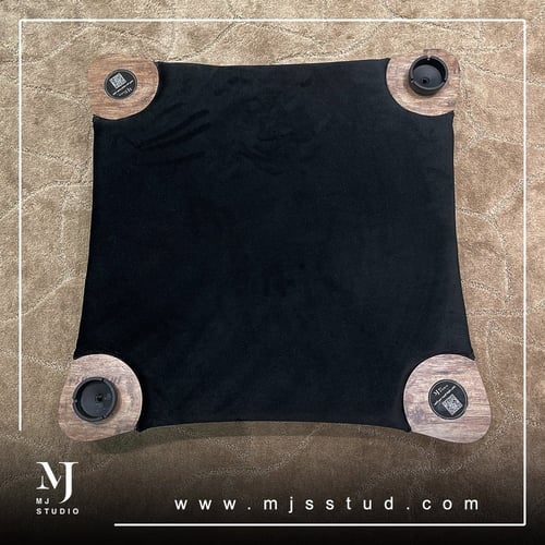 طاولة البلوت الملكية