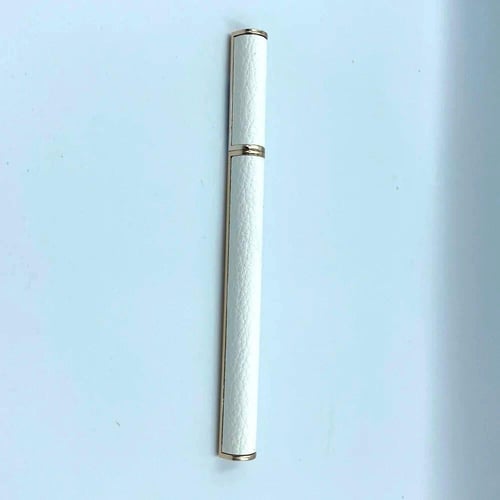 كحل سائل ضد الماء من ماي دريم