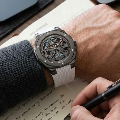 ساعة رجالية سير ربل لون أبيض LADOUN