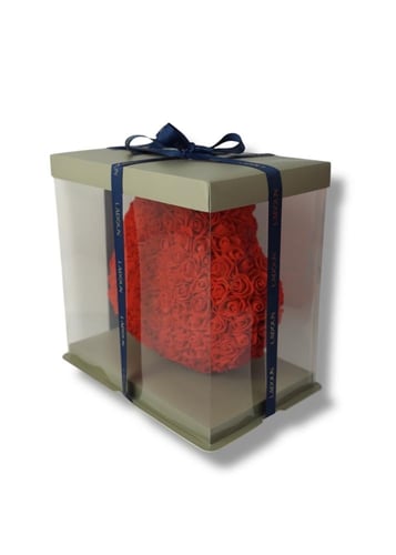 هدية على شكل قلب بتصميم زهور حمراء جميلة