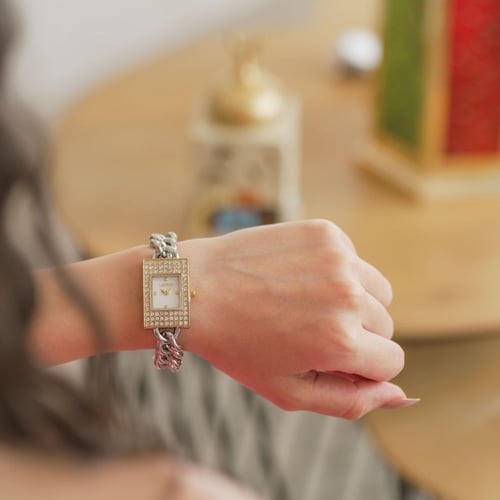 ساعة نسائية ستيل - لون ذهبي و فضي - لادون