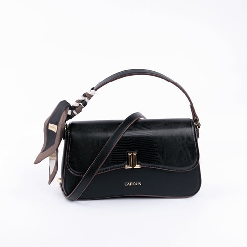شنطة نسائية من لادون بلون أسود