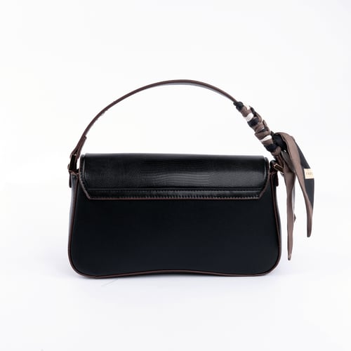 شنطة نسائية من لادون بلون أسود