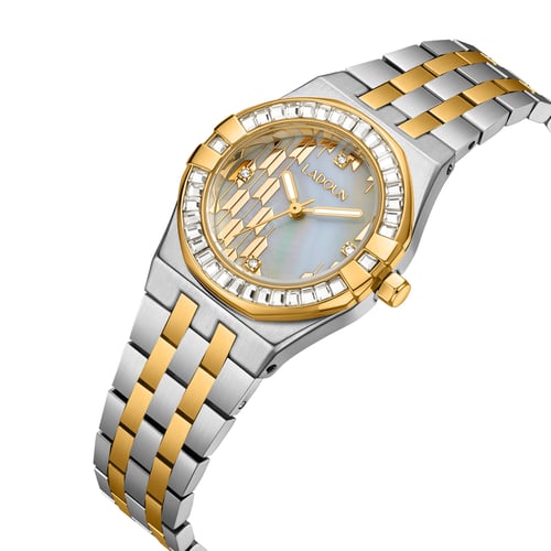 ساعة نسائية ستيل لون ذهبي و فضي بمينا صدفي من لادو...