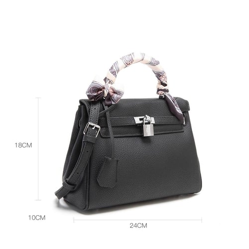 شنطة نسائية لون أسود من لادون