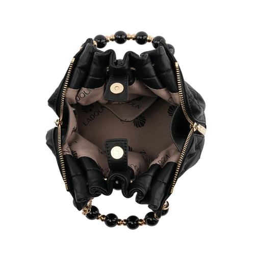 شنطة نسائية من لادون بلون أسود