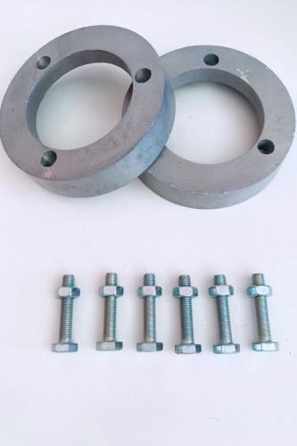 كعكات ترفيع هايلكس 2006 - 2025 ( بدون دبل )