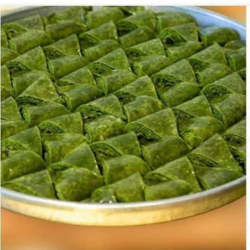 مثلثات الفستق