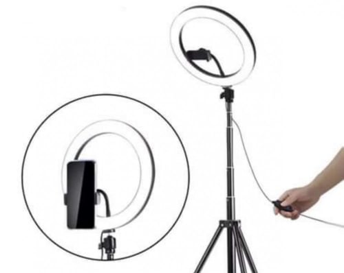 اضاءة تصوير مع ستاند للجوال بـ 3 اضاءت مختلفة
