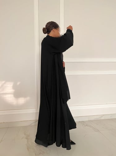 عباية كلوش سادة