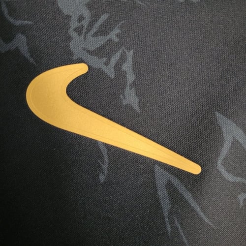 تيشرت برشلونة 23-24